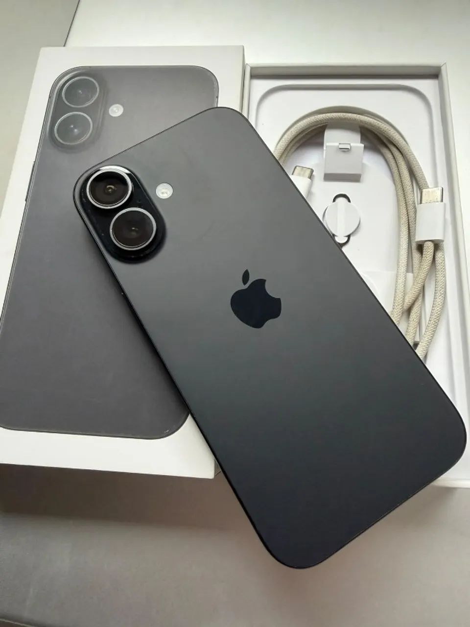 iPhone 16 256GB Black - Foto 5