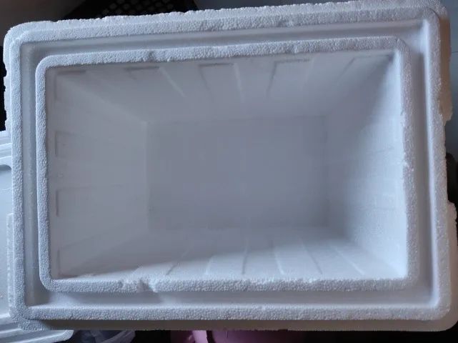 4 Caixas de Isopor Parede Tripla 12L