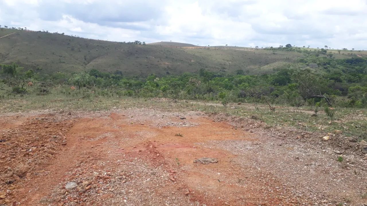 FAZENDINHAS com 20 mil mts perto do asfalto - Foto 4