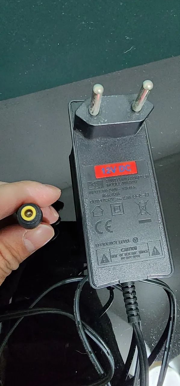 2 Fontes de Alimentação AC/DC 12V 2,5A e 5V 2A - Funcionando - Foto 3