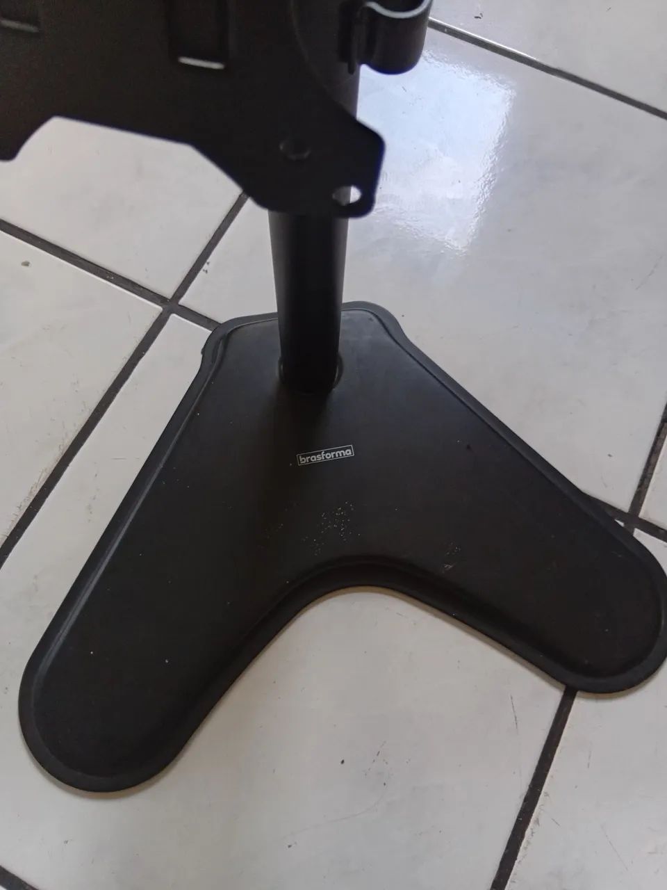 Suporte para TV  tripé  - Foto 5