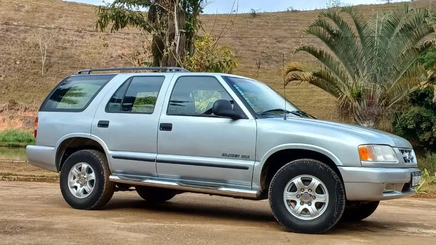 Chevrolet S10 Blazer DLX 2.2 MPFI / EFI 1996