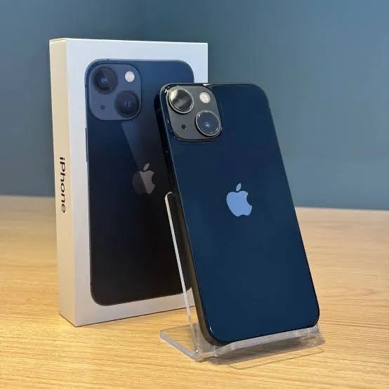 iPhone 13 preto 128GB perfeito estado 