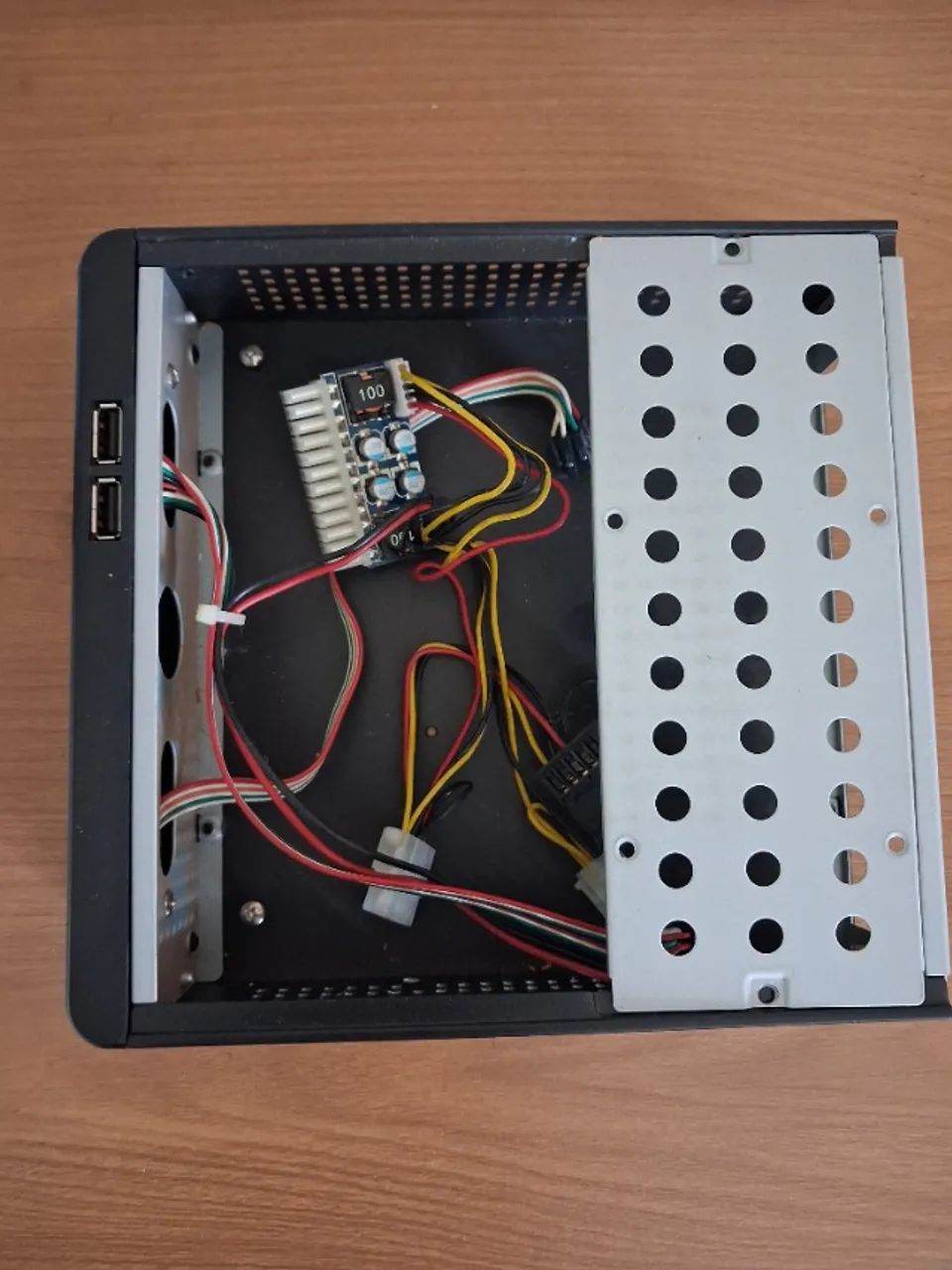 Mini gabinete de computador - Foto 5