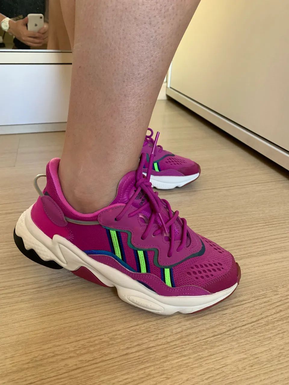 Adidas ozweego roxo  - Foto 3