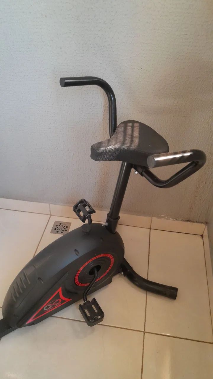 Bicicleta para exercícios 