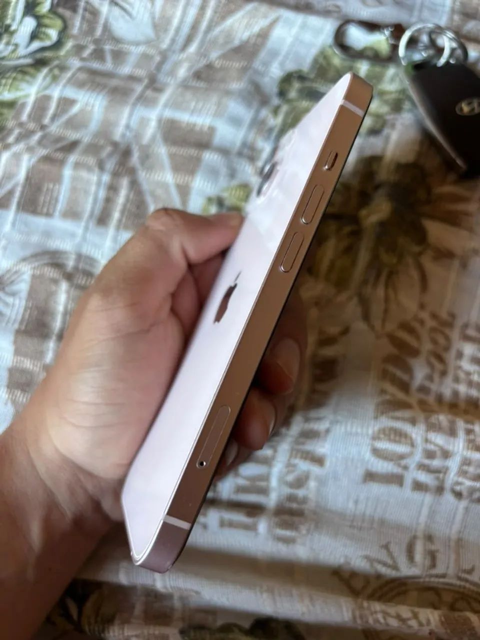 iPhone 13 128Gb Rose ( Com Defeito)  - Foto 3