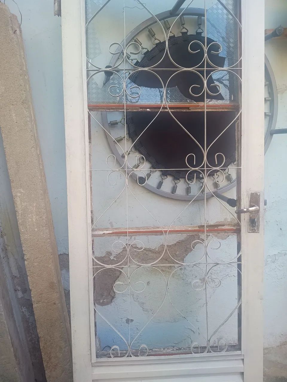 Janela e porta 