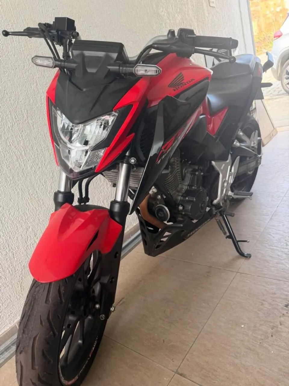 CB 300 muito nova! - Foto 4