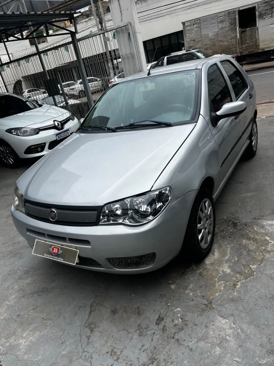 Fiat Palio Celebration 1.0 Fire Flex 8V 4P 2009 - Foto 4