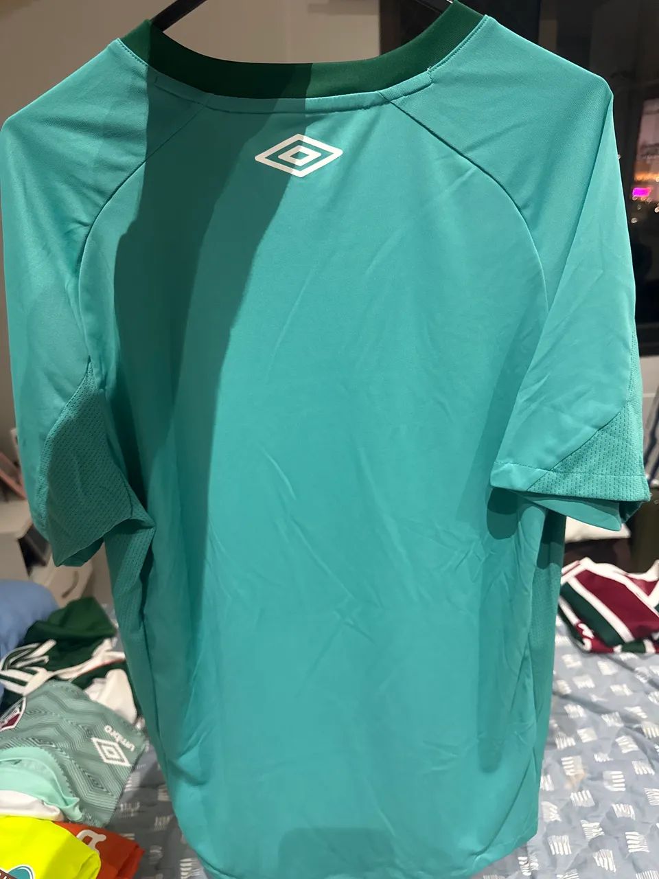 Camisa Fluminense 2022 - Goleiro Umbro - Tamanho M - Foto 2