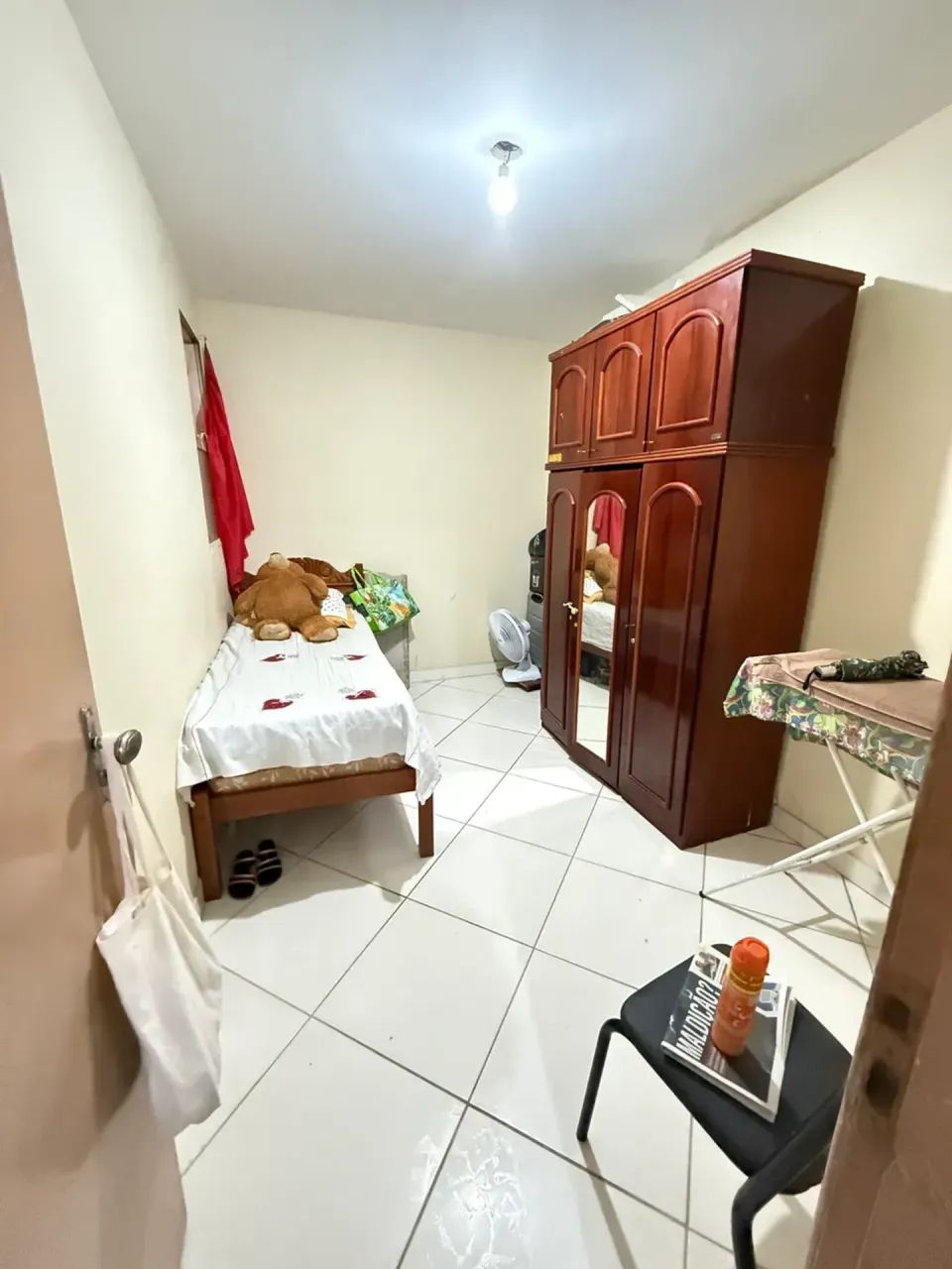 Vendo predio com 3 apartamentos de 3qts e uma loja com terraço gigante em Andorinhas - Vit - Foto 5