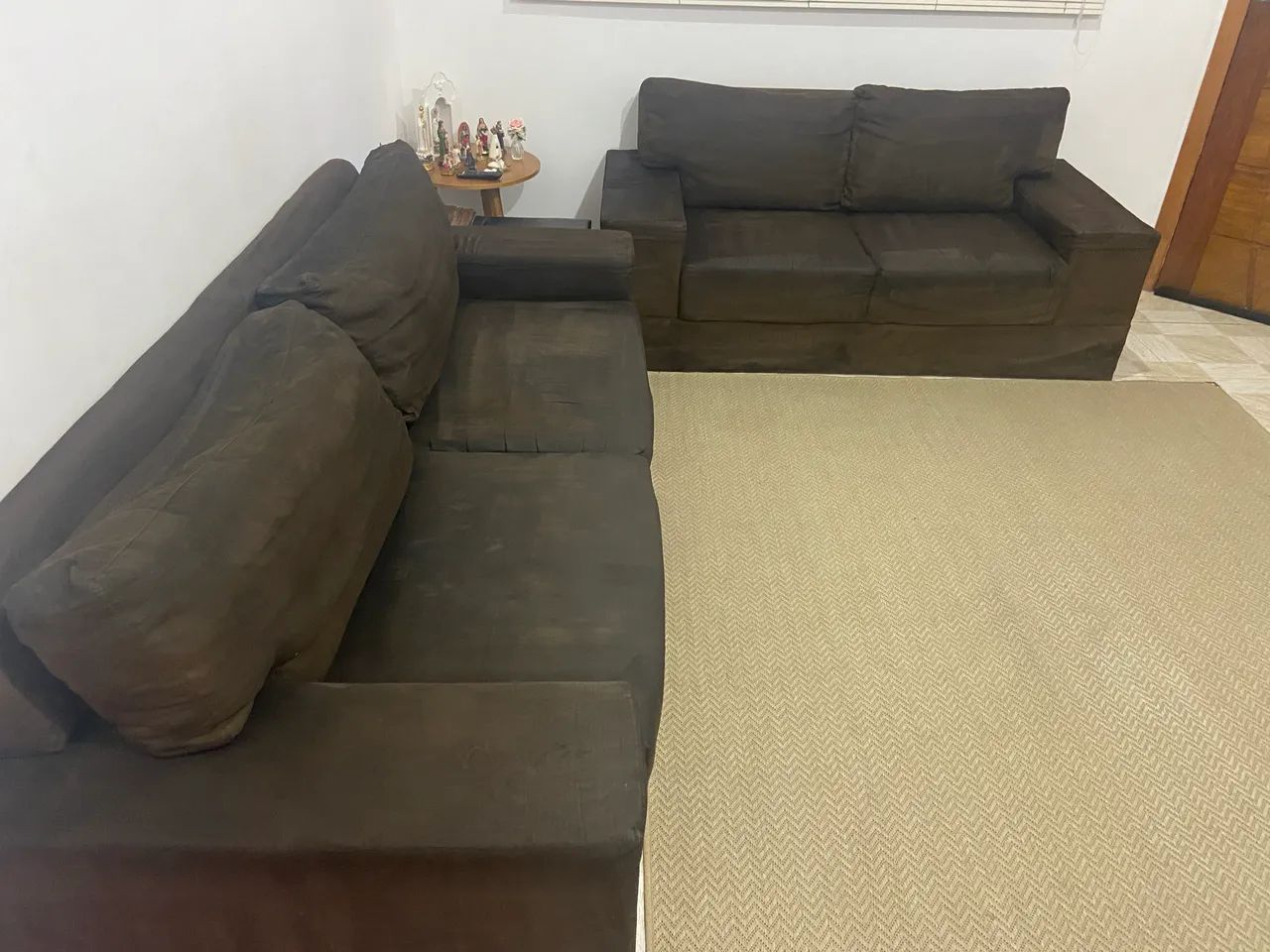 Sofá 2 e 3 lugares - Tecido Camurça Suede