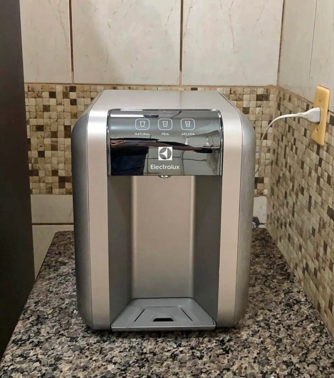 Purificador de água Eletrolux PE11B