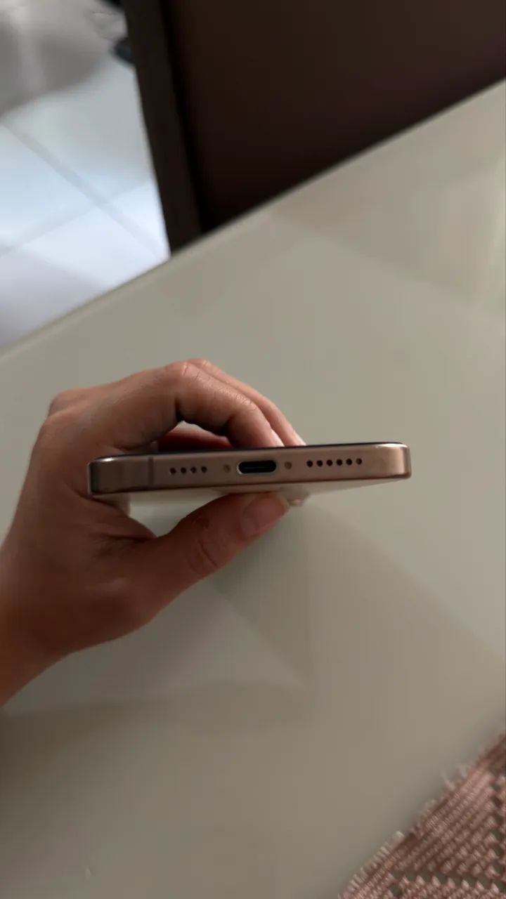 Iphone 16 pro max - Foto 5