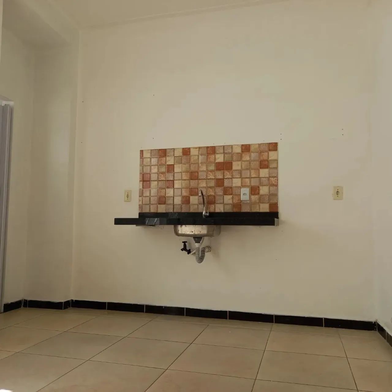 Aluga-se casa na Cidade Nova 2 - Foto 2