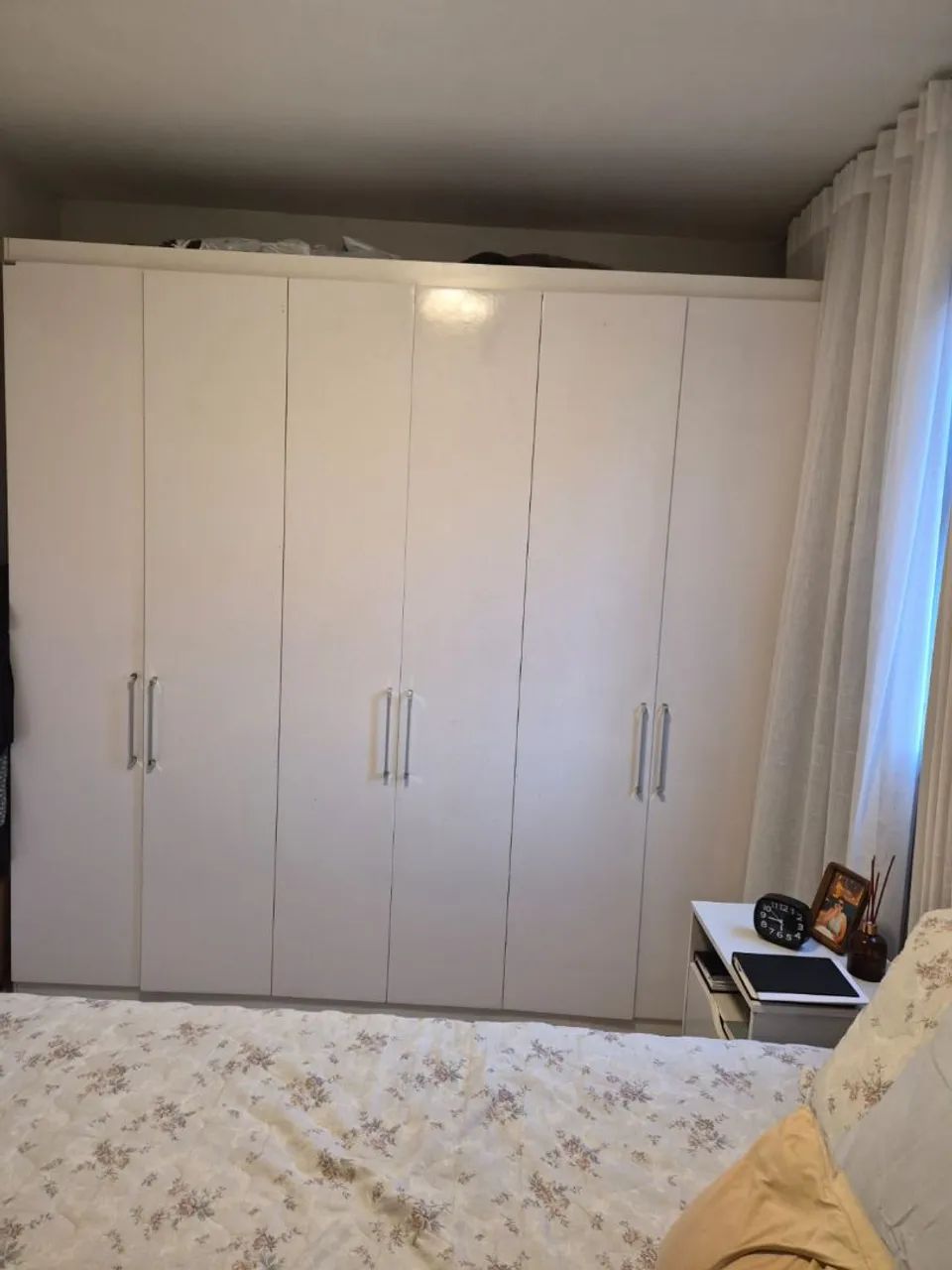 Guarda-Roupa casal 