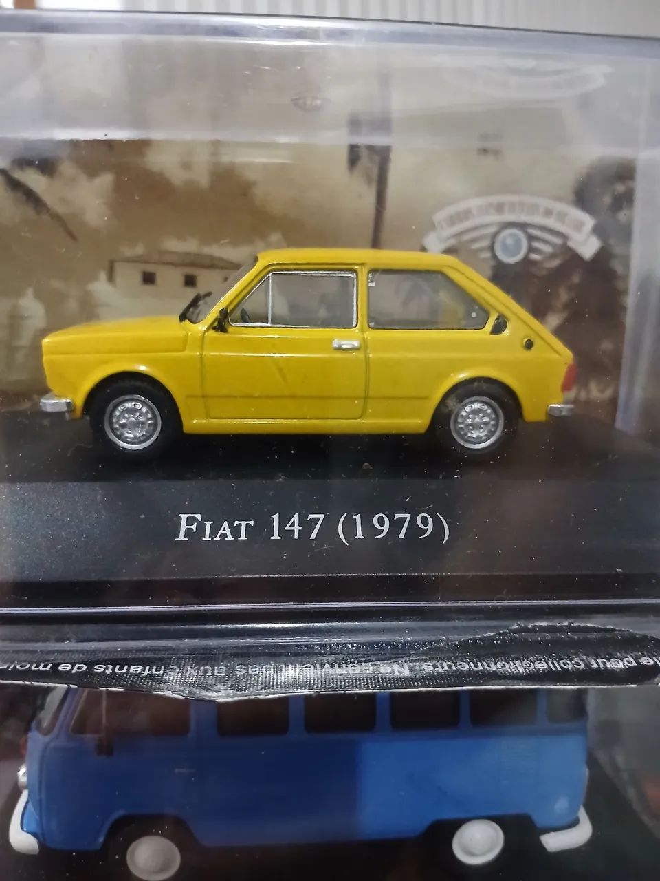 Miniatura escala 1/43 - Foto 3