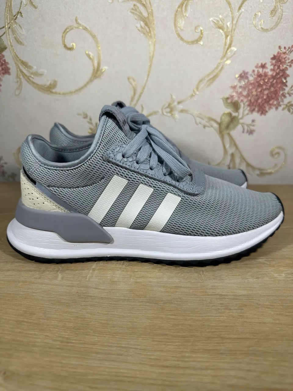 Tênis adidas n 36 - Foto 2