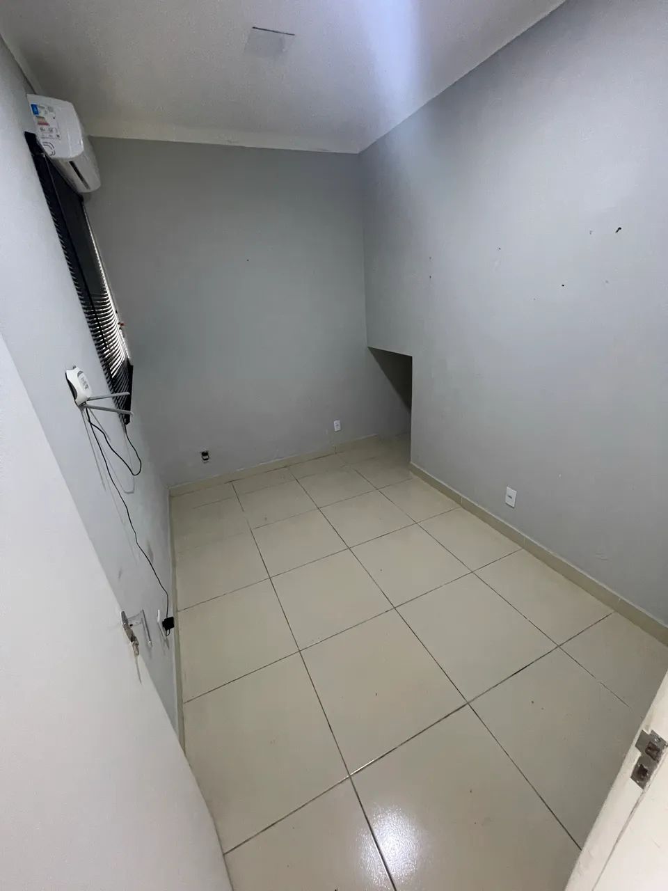 ALUGO SALA PONTO SIQUEIRA CAMPOS