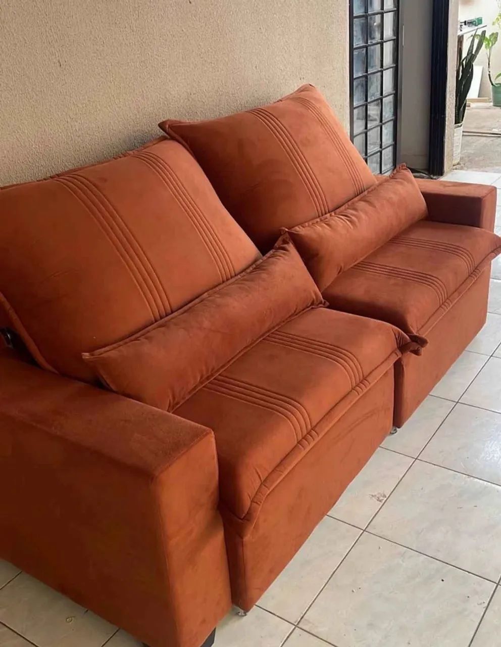 Sofá disponível  - Foto 4