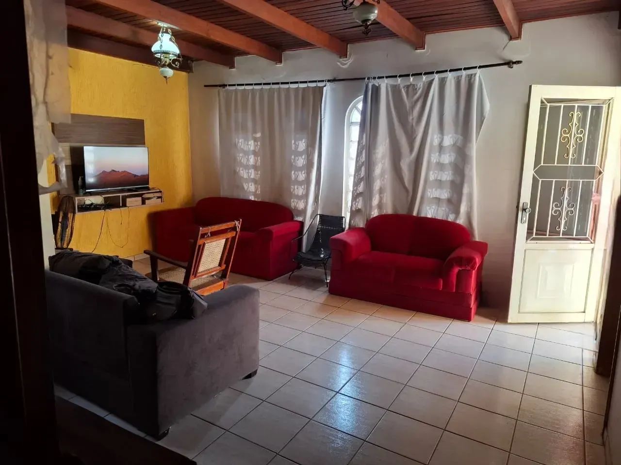 VENDO CASA NO JD. CALIFORNIA - Foto 4