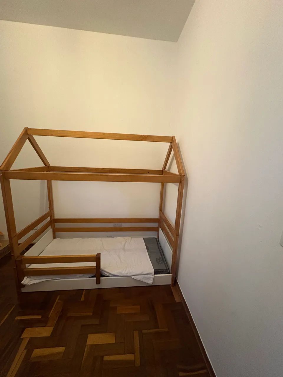 Mini cama casinha  - Foto 6