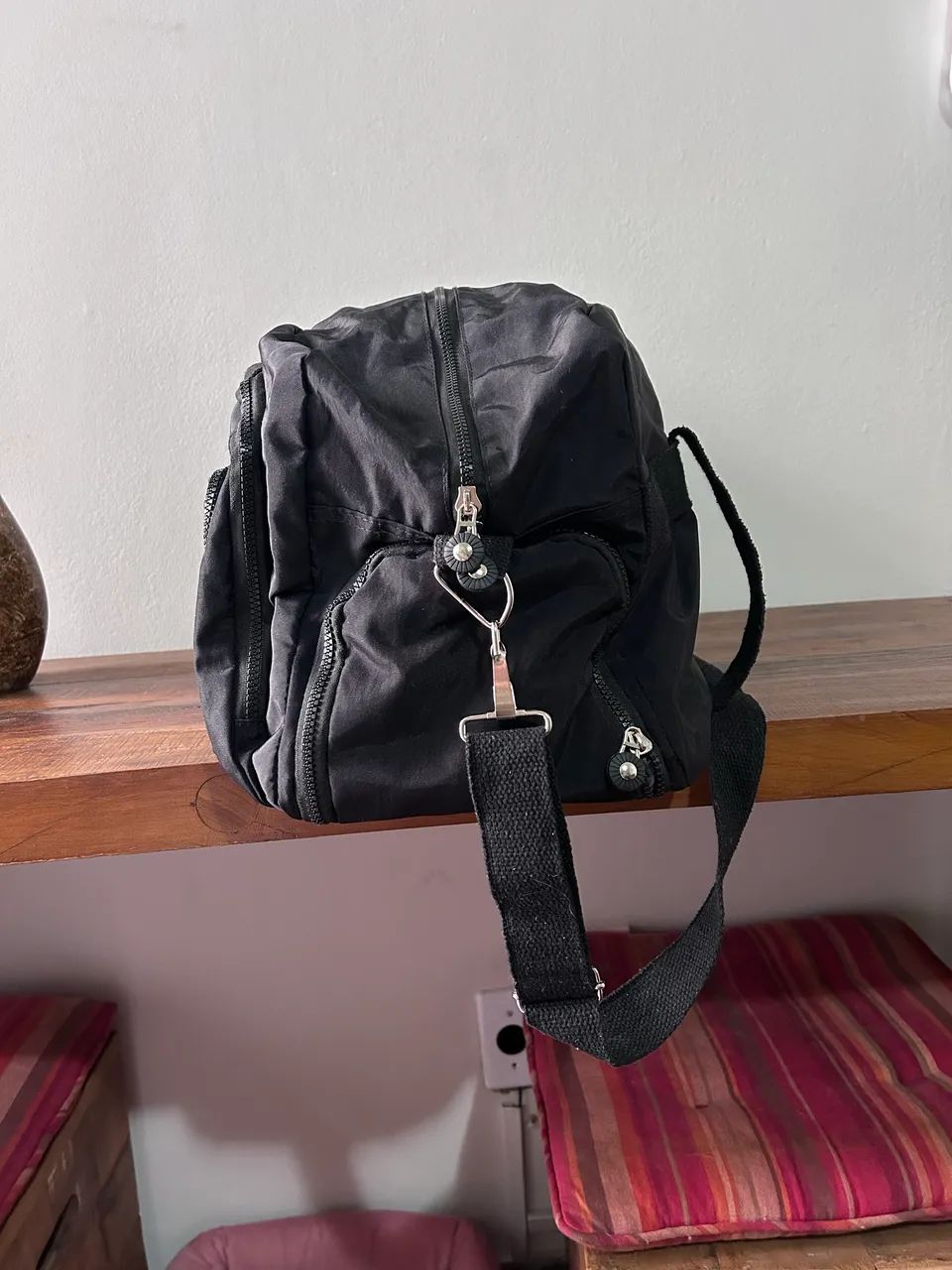 bolsa ve aivisi preta - Foto 3