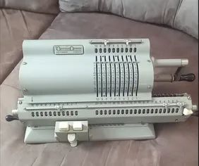 Calculadora ODHNER 125 década de 50 - Foto 2