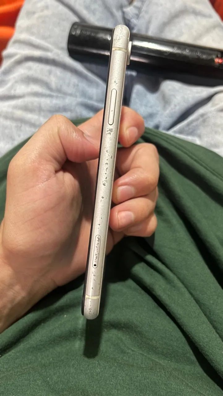 Vendo iPhone XR branco  - Foto 4