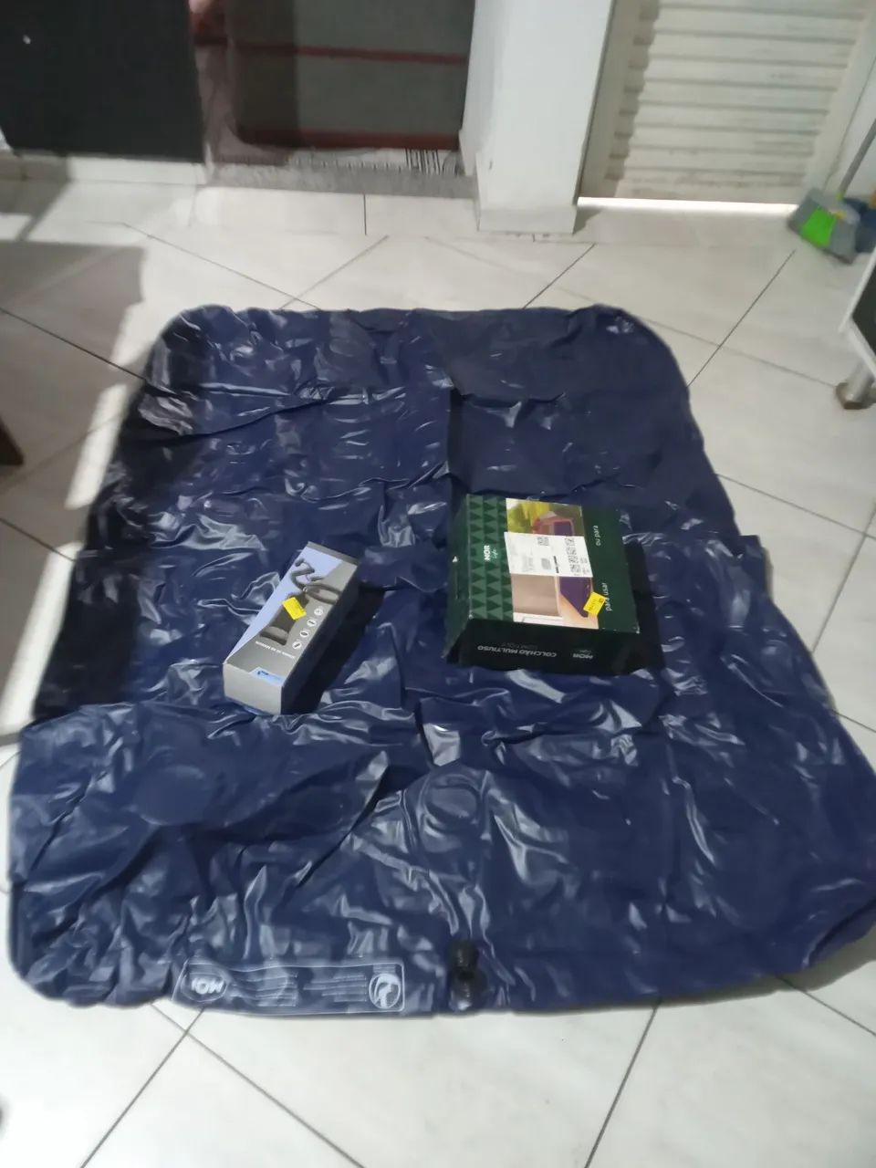 Colchão inflável de casal pouco usado  - Foto 2