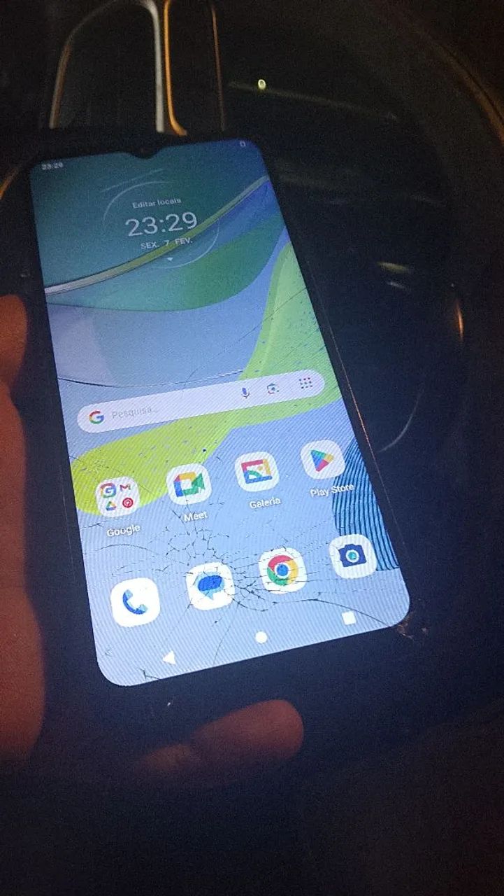 Moto e13