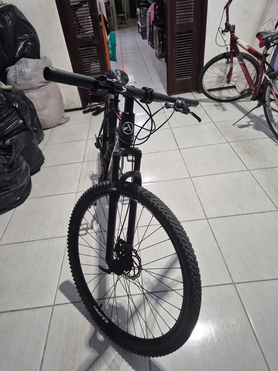 Bicicleta absolute aro 29 cor preta  - Foto 5