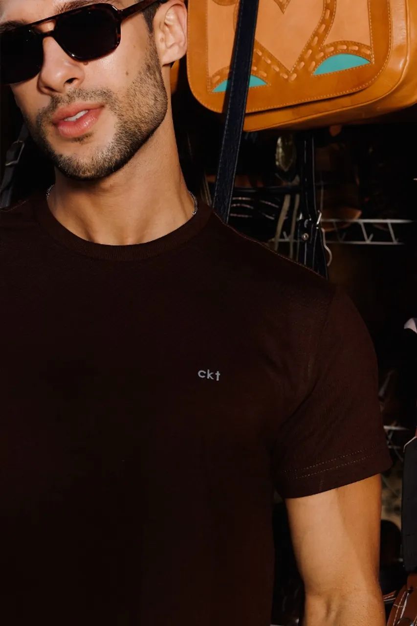 Camisa basica CKT - Foto 2