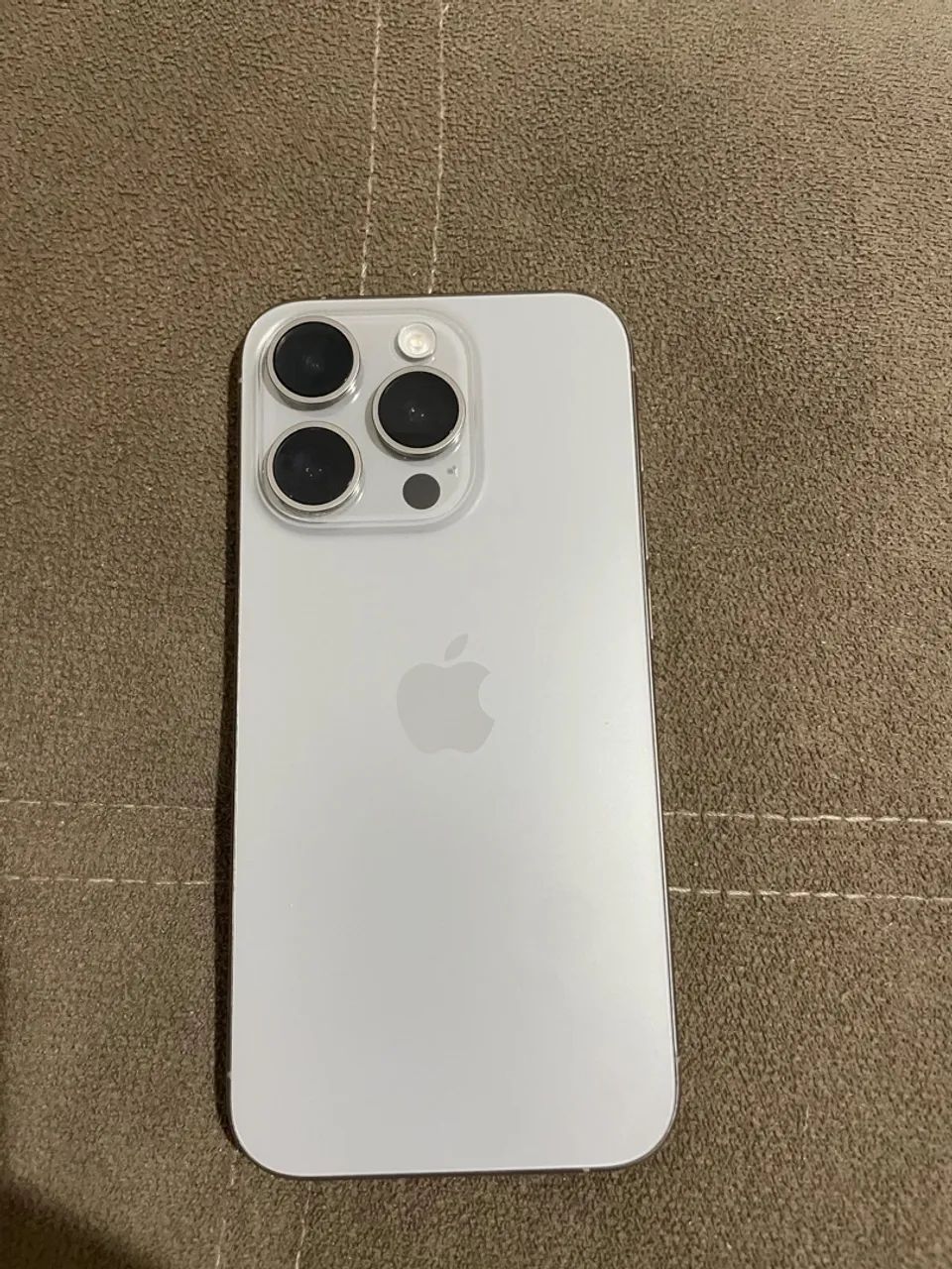 iPhone 15 pro  - Foto 3