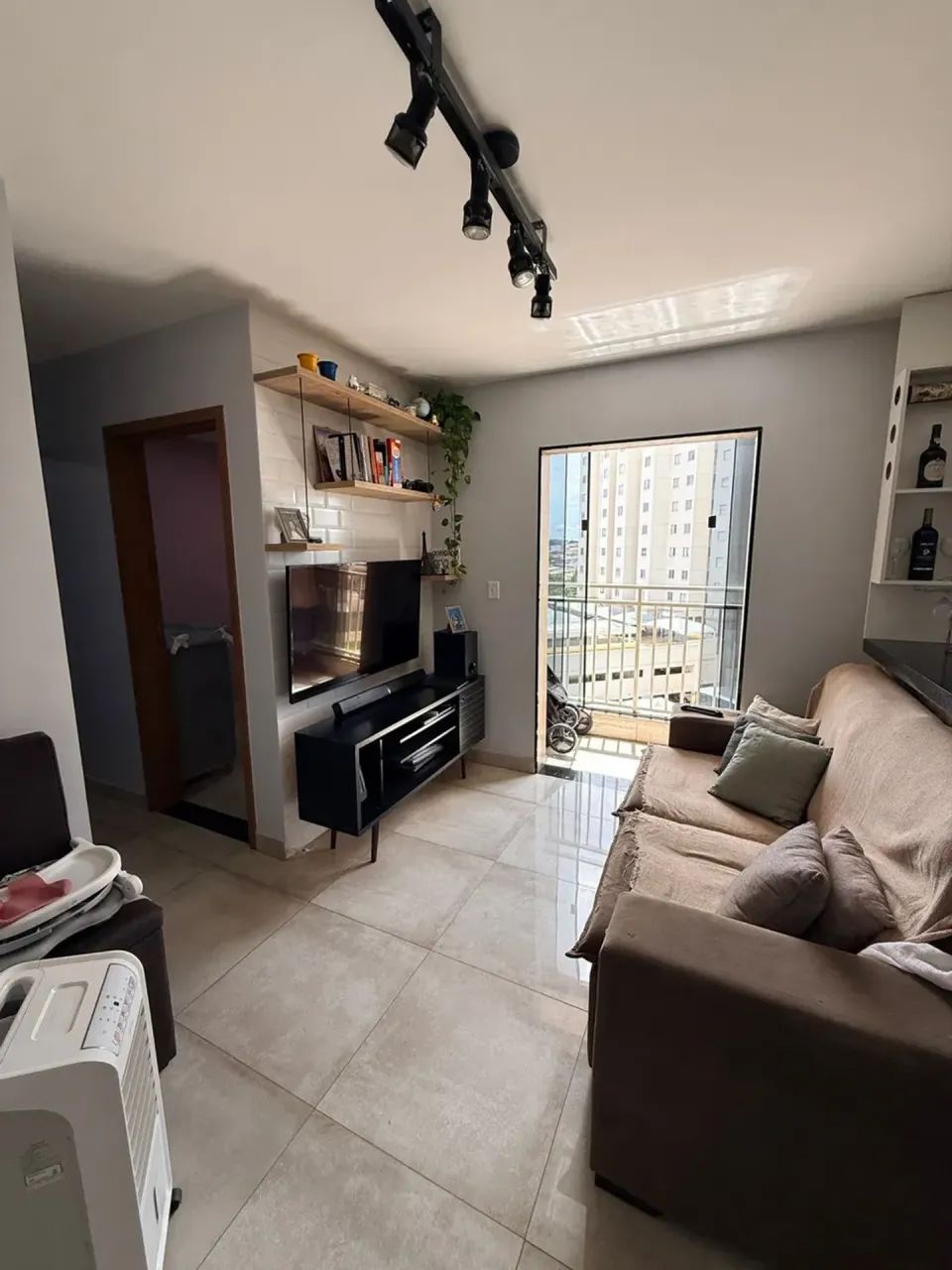2 QUARTOS COM VARANDA JA REFORMADO . - Foto 3