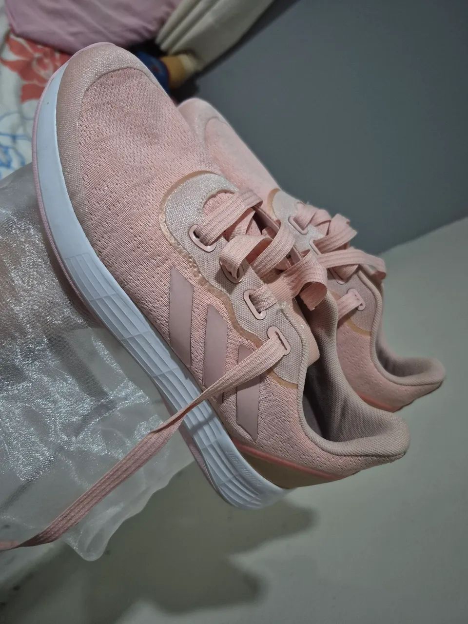 VENDO TÊNIS ADIDAS - Foto 3