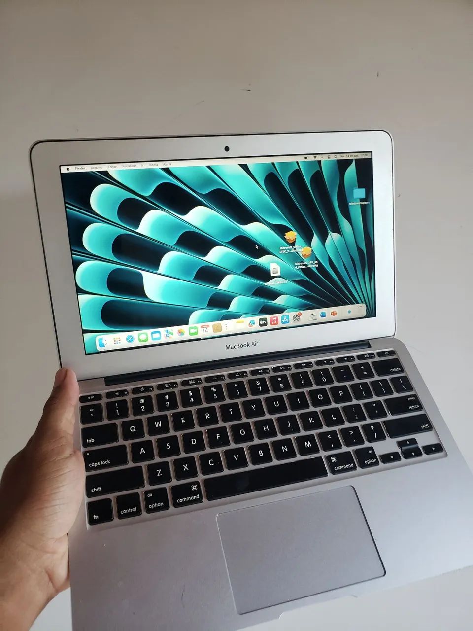 Macbook air mid 2013 11° polegadas funciona TUDO. Com caixa.