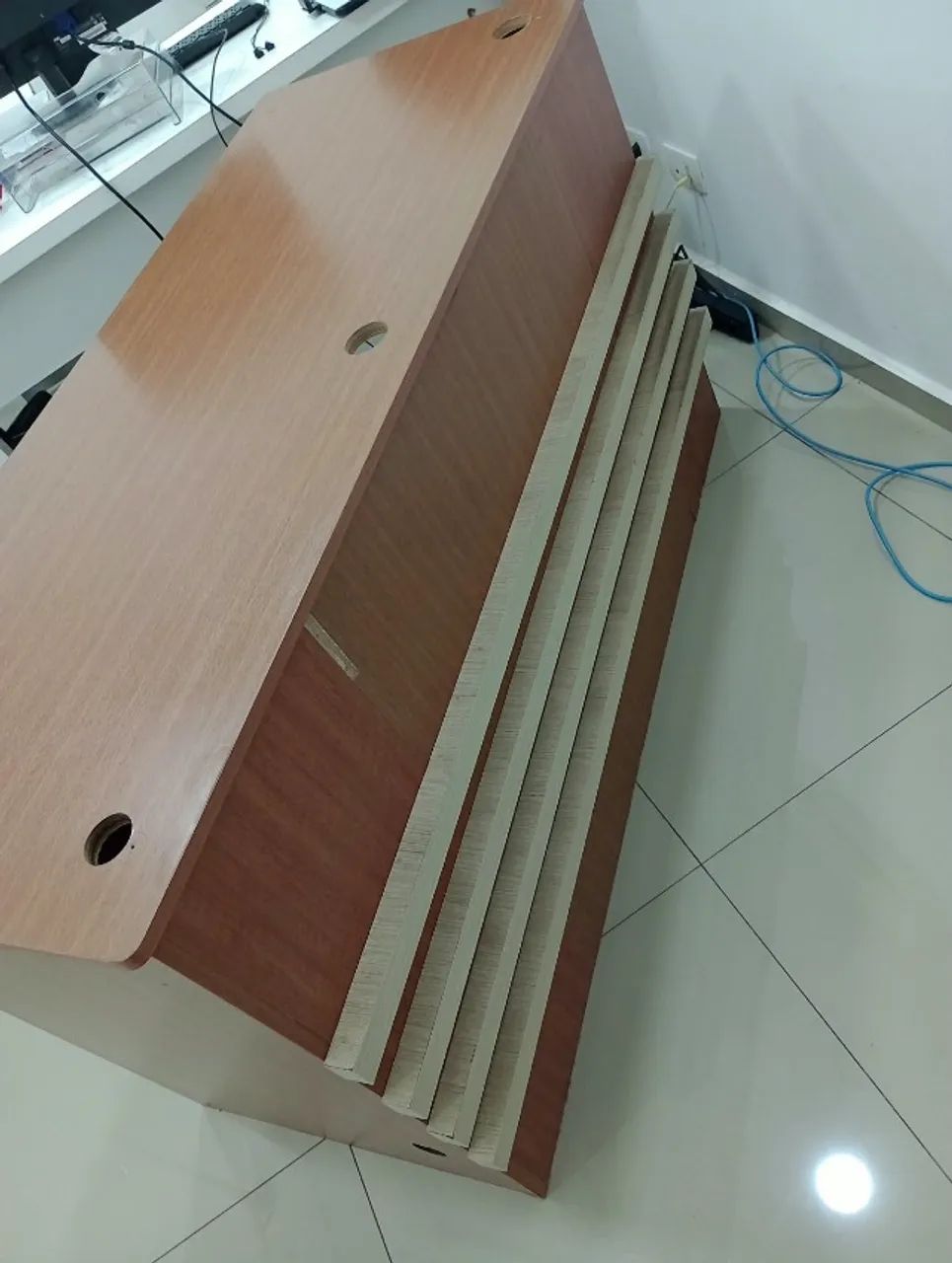 Mesa para Escritório Estação de Trabalho com Gaveta Usada - Foto 2
