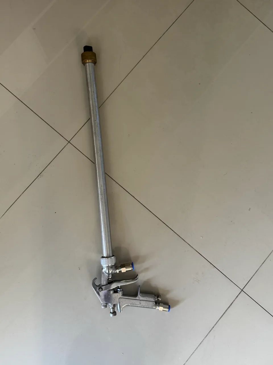 PISTOLA CANO LONGO PARA PINTURA MANUAL DE SINALIZAÇÃO VIÁRIA ACRÍLICA  - Foto 2