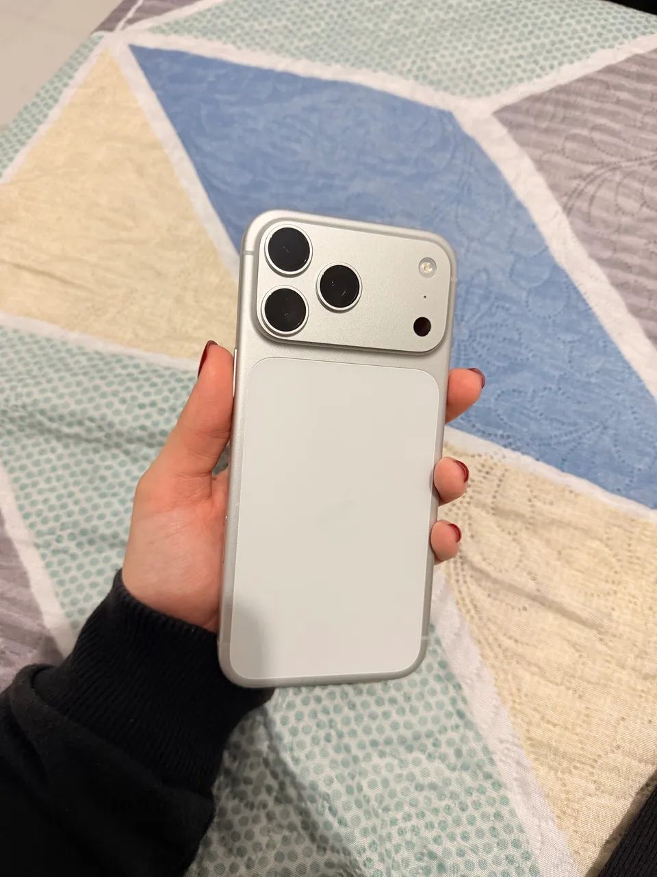 iPhone 17 pro max branco  - Foto 3