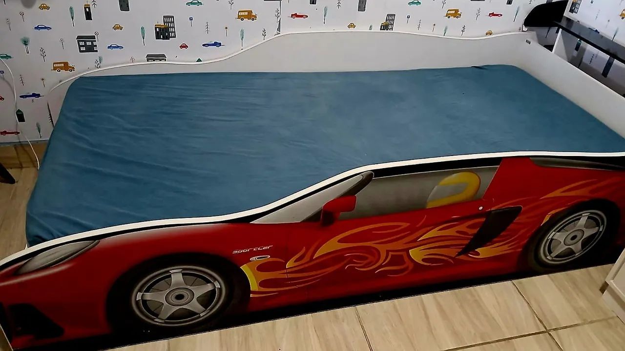 Cama infantil carro de corrida  - Foto 3