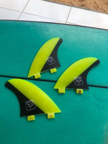 Quillhas fibra de vidro tri fins