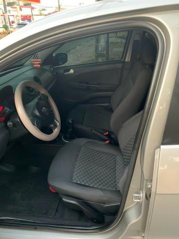 Voyage confortline 1.6 2015 o top de linha 5mil de entrada - Foto 10