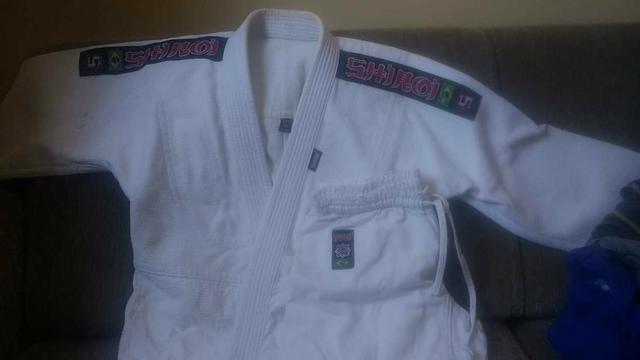 Kimono trançado standard Shiroi branco M4
