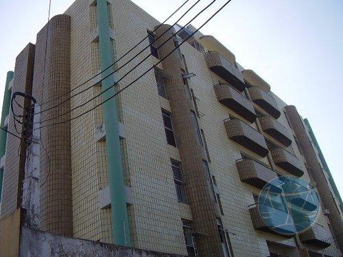 Apartamento à venda com 3 dormitórios em Barro vermelho, Natal cod:10673