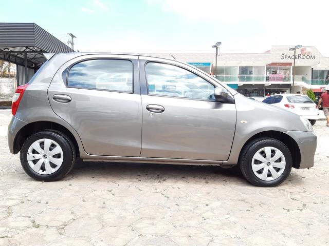 Toyota Etios XS 1.5 Automático 16/17 - Troco e Financio!! - Foto 4