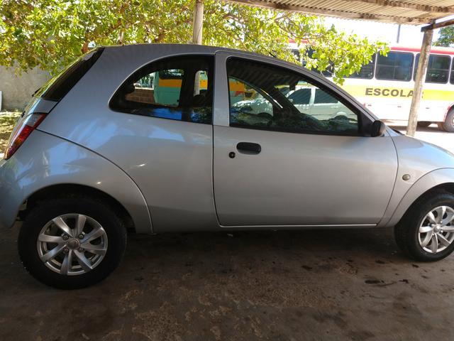 Ford Ka - 2004 (Muito conservado)