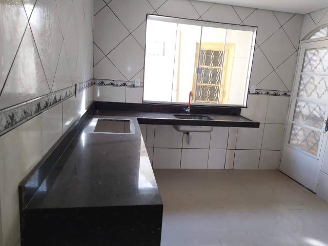 Vendo casa escriturada de 3 quartos na 102 do Recanto das Emas. - Foto 12
