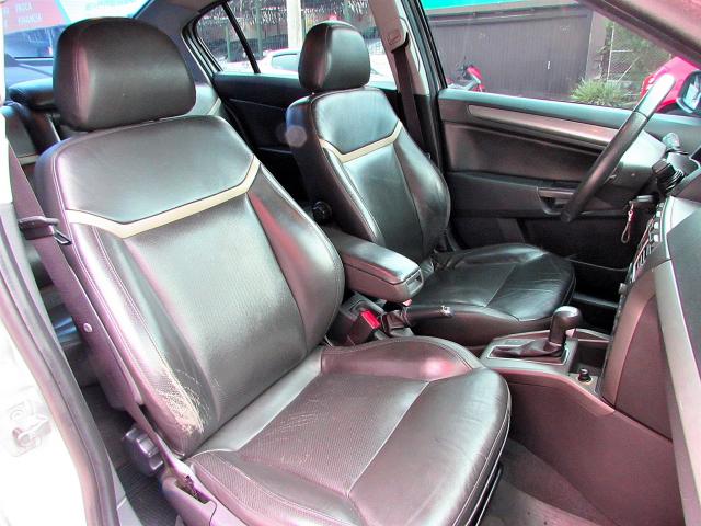 CHEVROLET VECTRA 2010/2010 2.0 MPFI ELITE 8V 140CV FLEX 4P AUTOMÁTICO - Foto 13